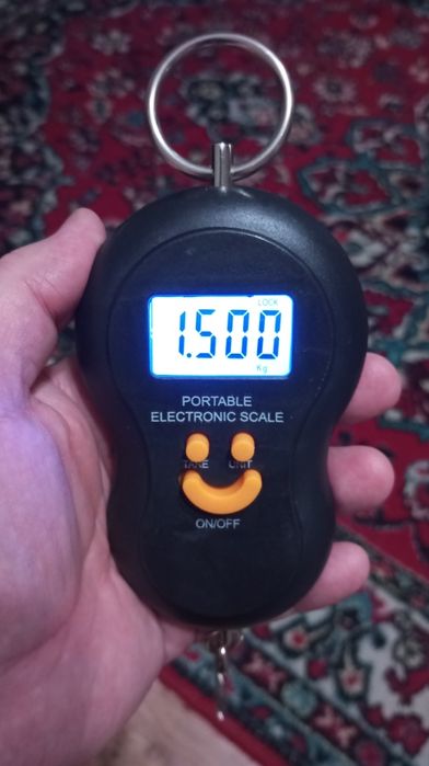 Безмен электронный.