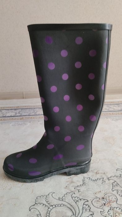 Резиновые сапоги