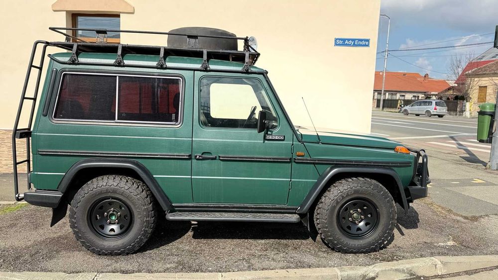 MERCEDES-BENZ Unknown Model 1993