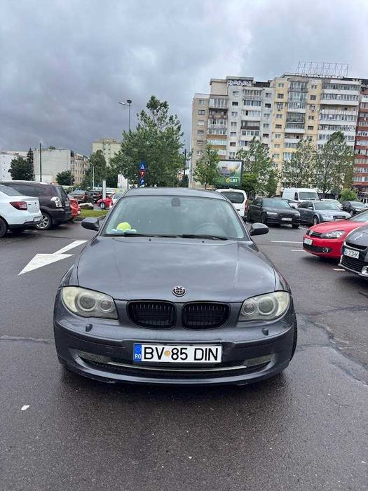 Vand BMW seria 1 123d 204CP