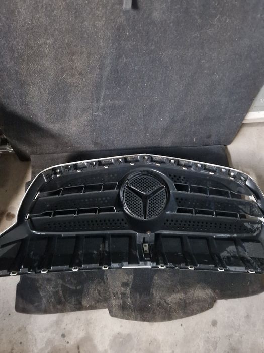 Grila Centrala Mercedes-Benz Citan W415 Cod A4158880023