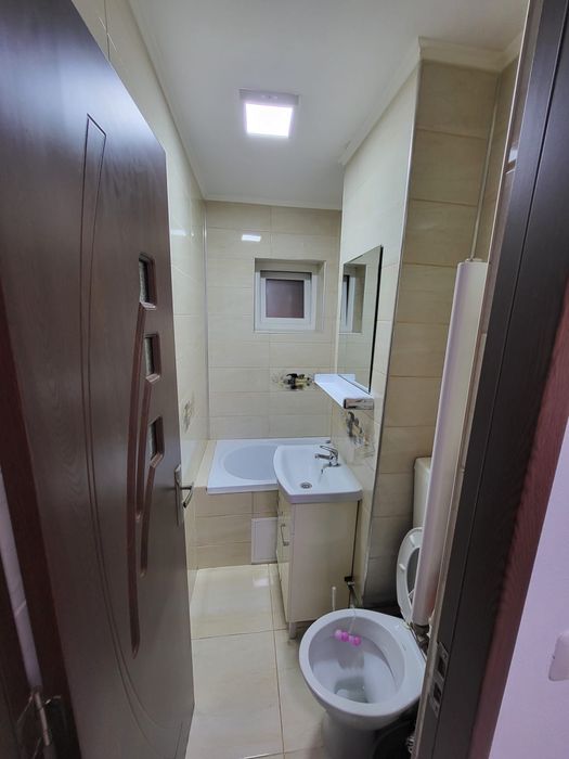 Disponibil  de inchiriat