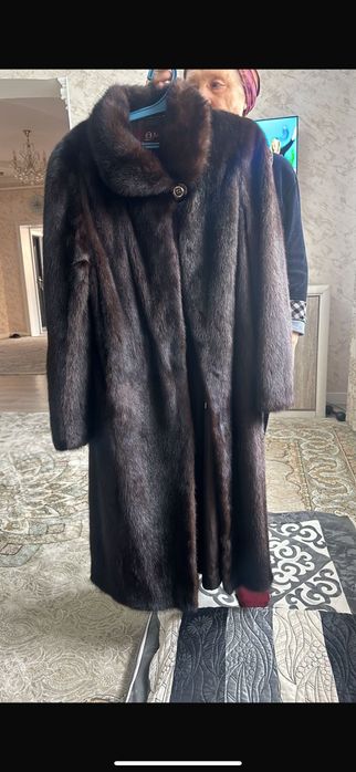 Шуба норковая в хорошем состоянии