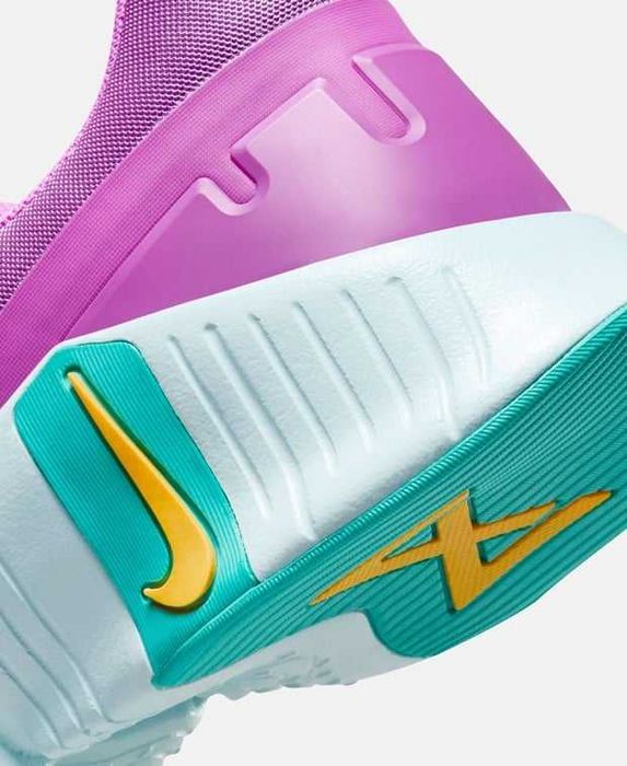 Нови оригинални обувки на Nike