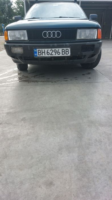 Ауди Audi 80 1.6 Бензин \ Газ