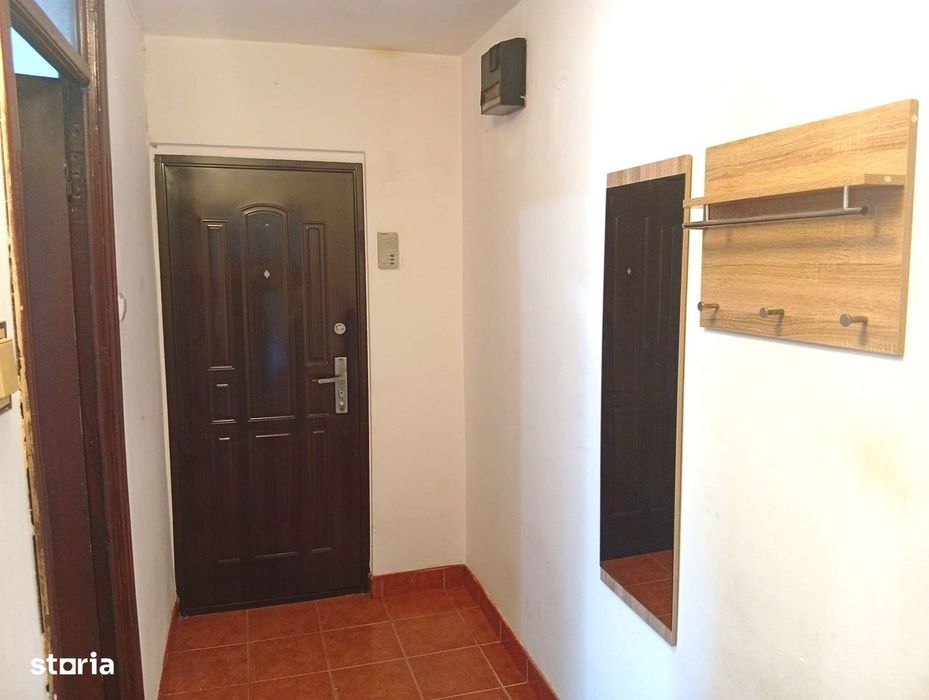 Apartament 2 camere de vanzare in zona Micalaca/Miorita