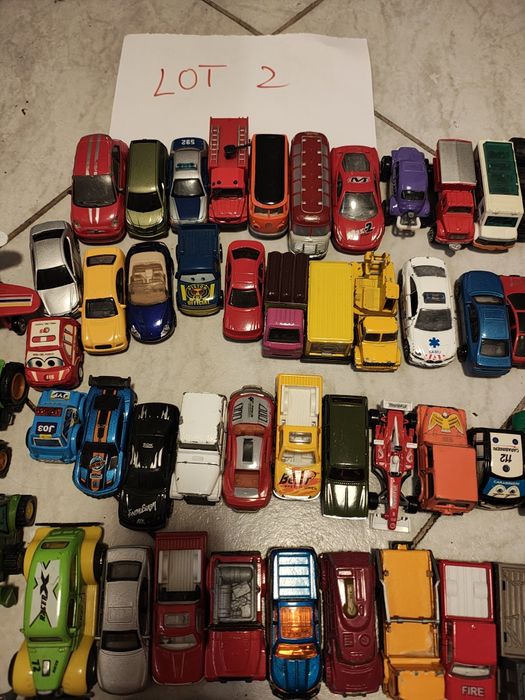 Vând mașinuțe metal și plastic - LOT 2