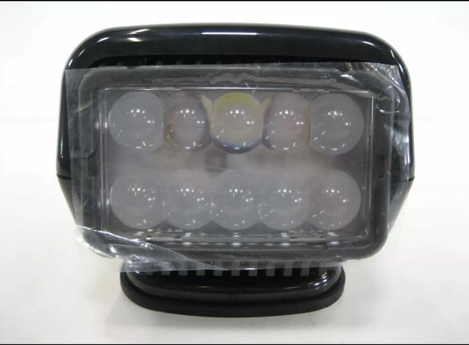 GoLight Stryker LED Black – Proiector / Searchlight 12V cu telecomandă