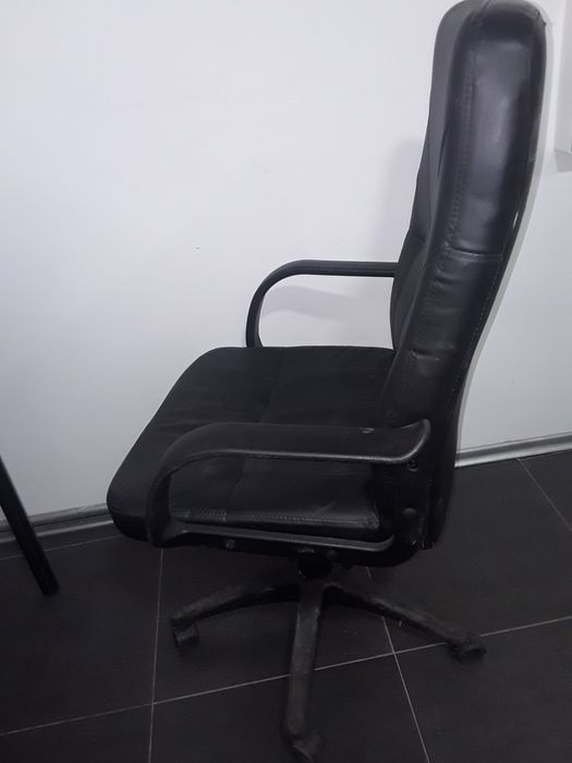 Президентски  стол   series