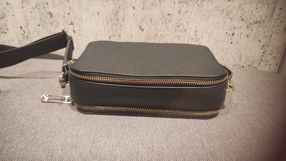 Дамска чанта tommy hilfiger