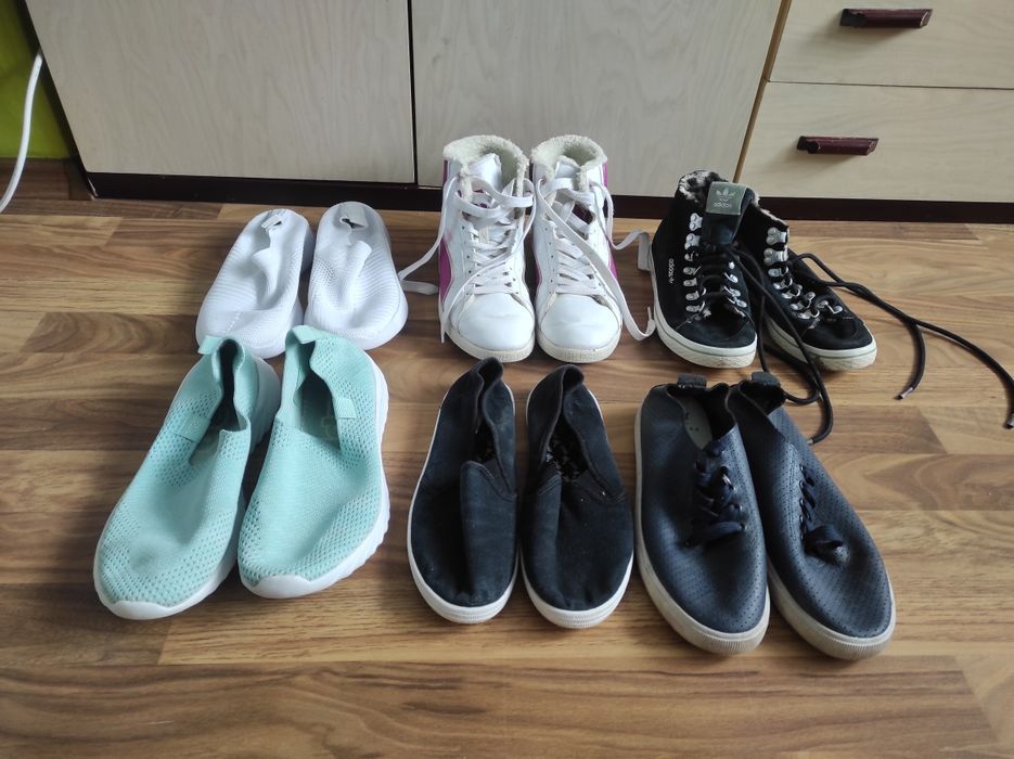 Разпродажба на запазени обувки