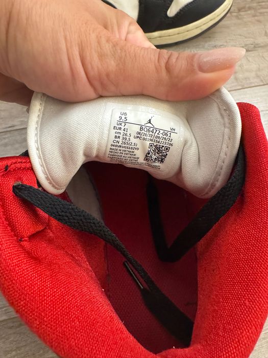 Маратонки Nike Jordan 1