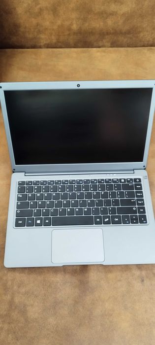 Лаптоп EZbook X3, Китай, за части