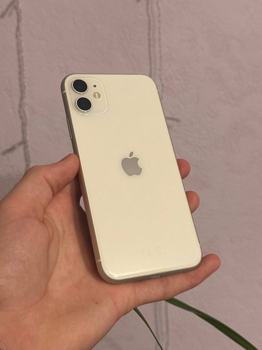 iPhone 11 64Gb (White - белый)