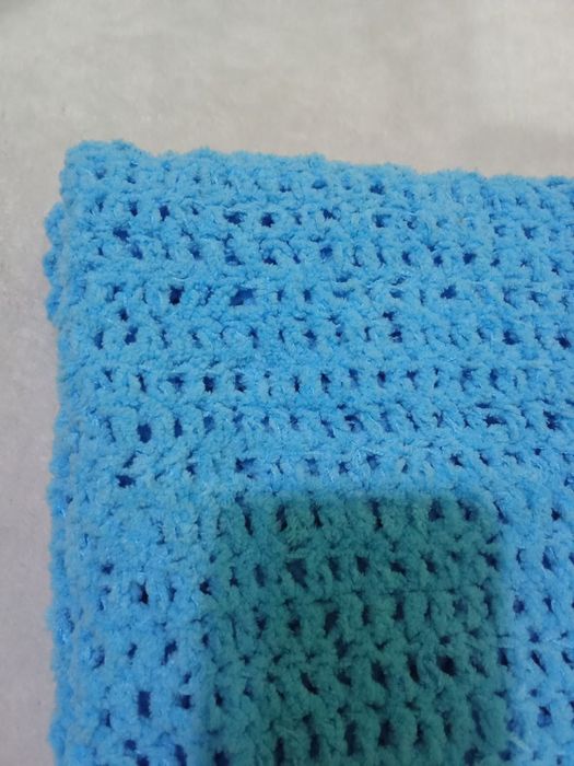 Плед детский из плюшевой пряжи