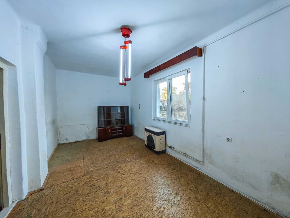 Proprietate rara langa Parcul Petofi Sandor/ Casa S P si teren 576 mp/ potential mansardare zona centrala