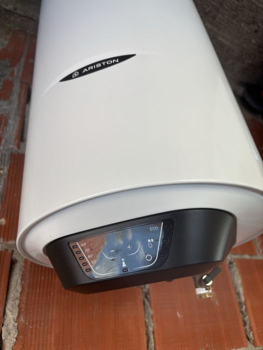 Boiler electric Ariston model PRO1 ECO 65 V SLIM
