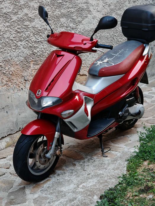 Gilera runner 50