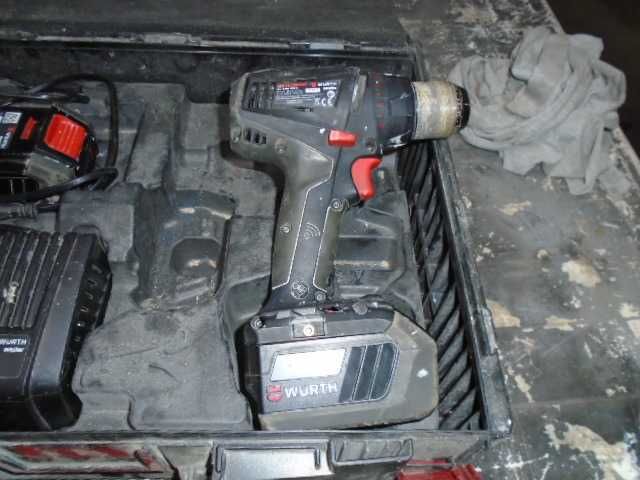 Ударен винтоверт ВЮРТ