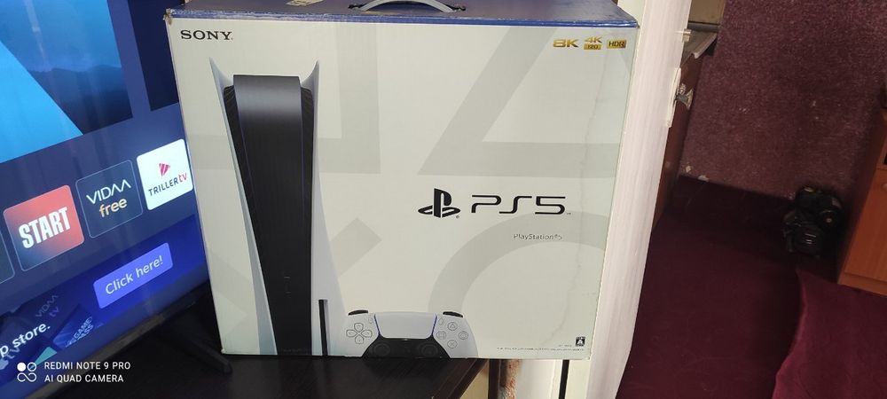 Plesteshin va televizor sotiladi