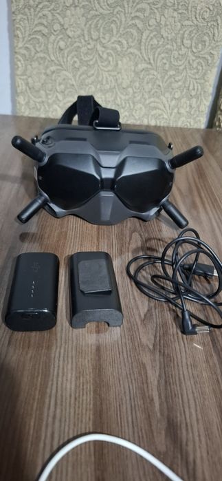 DJI Goggles V2 и DJI FPV Remote Controller 2