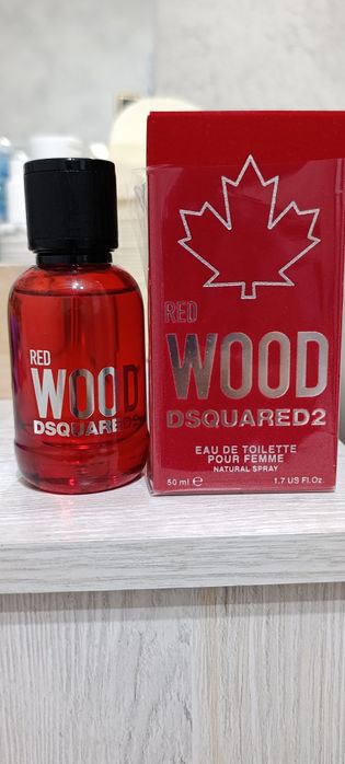 Туалетная вода для женщин RED WOOD DSQUARED2, Италия