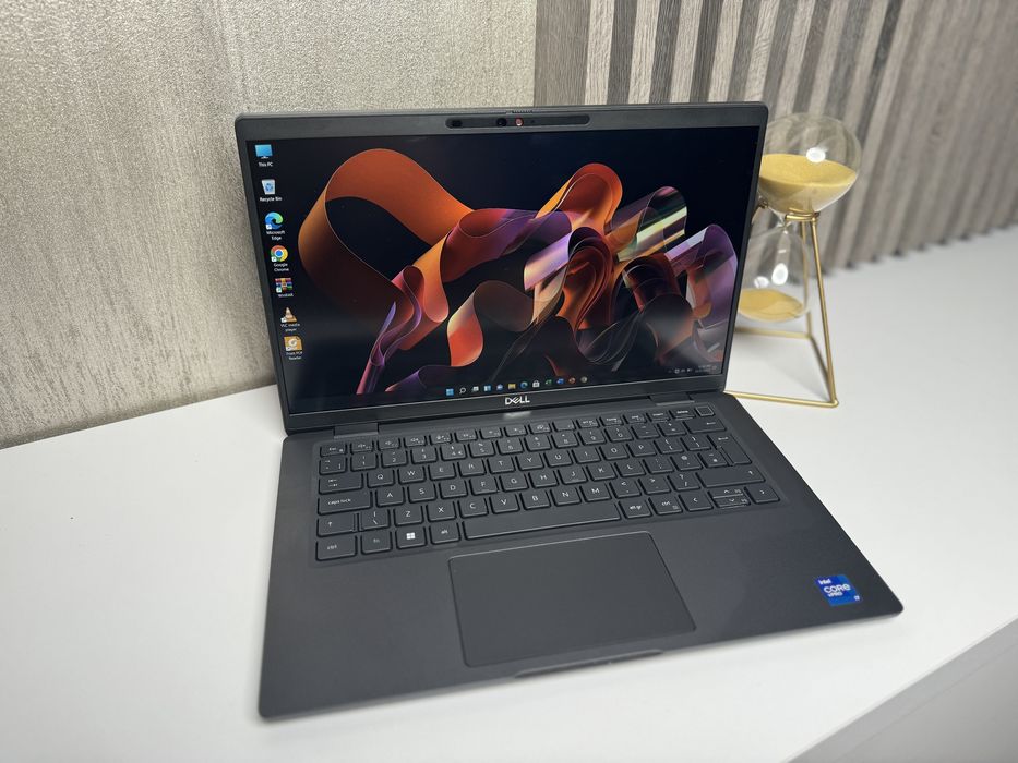 Dell Latitude 7420 i7-1185G7 16GB garantie Universul Telefoanelor