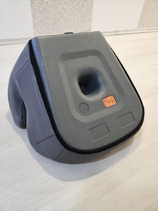 Înălțător scaun auto copii