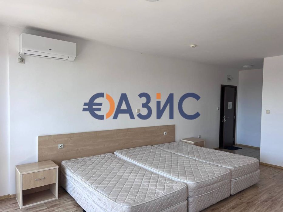 Продава се Едностаен апартамент в к.к. Слънчев бряг - 60 кв.м за 892 €/кв.м - Снимка #6