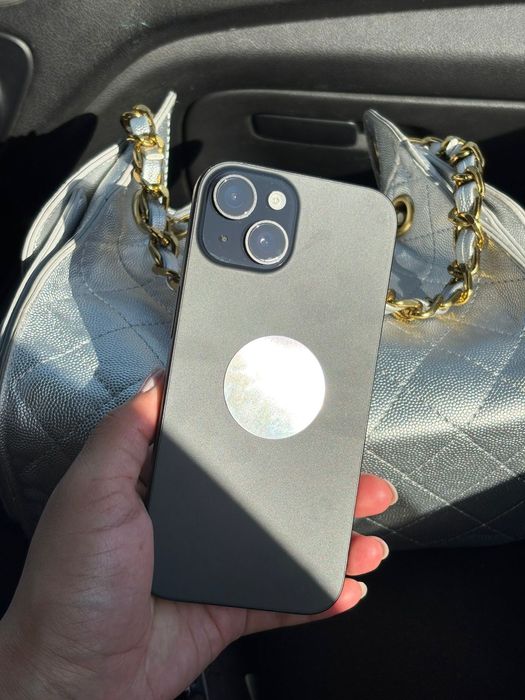 Iphone 15  128гб