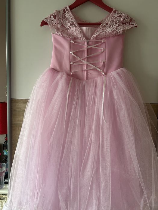 Официална рокля / ръст 140 см