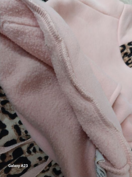 Продам ххуди для девочки