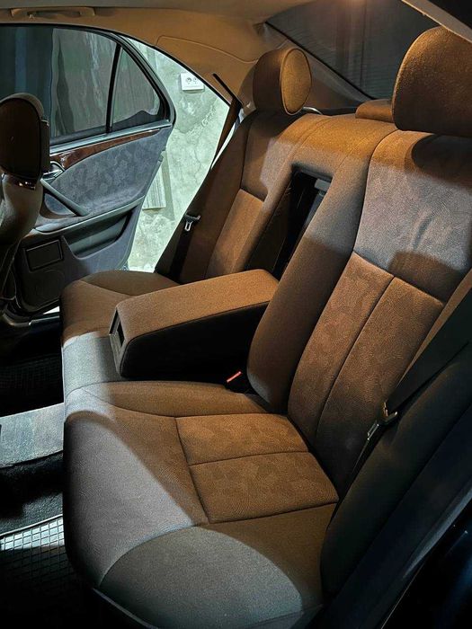 Mercedes Benz W210 E260