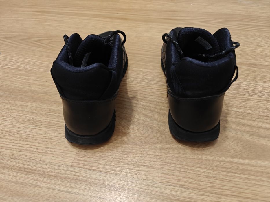 Nike Initiator маратонки