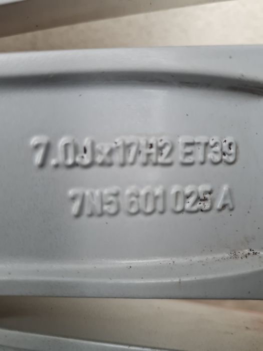 Оригинални джанти за СЕАТ SRAT VW AUDI SKODA R17 5x112 ET39 7J