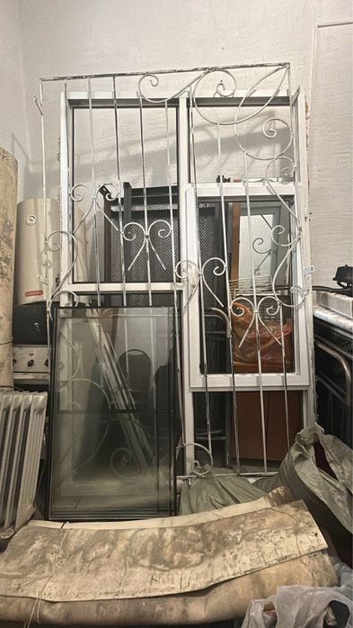 Решетка на окно, продается