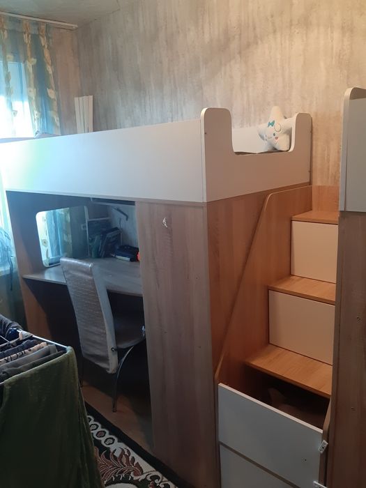Продам кровать чердак для двоих детей