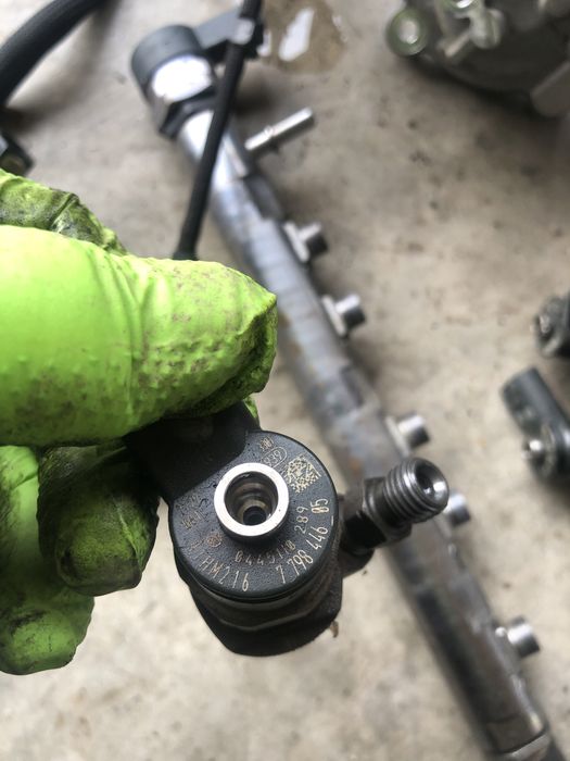 Kit injectie bmw 318d 143