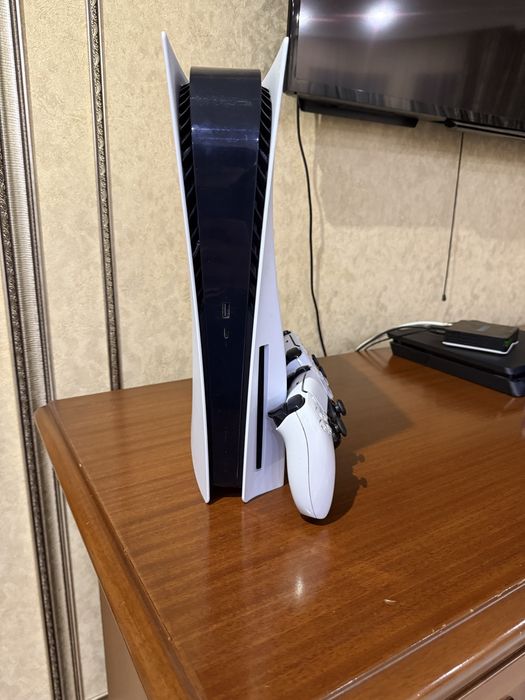 Продам PlayStation5