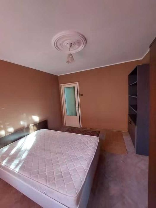 Dau in chirie apartament