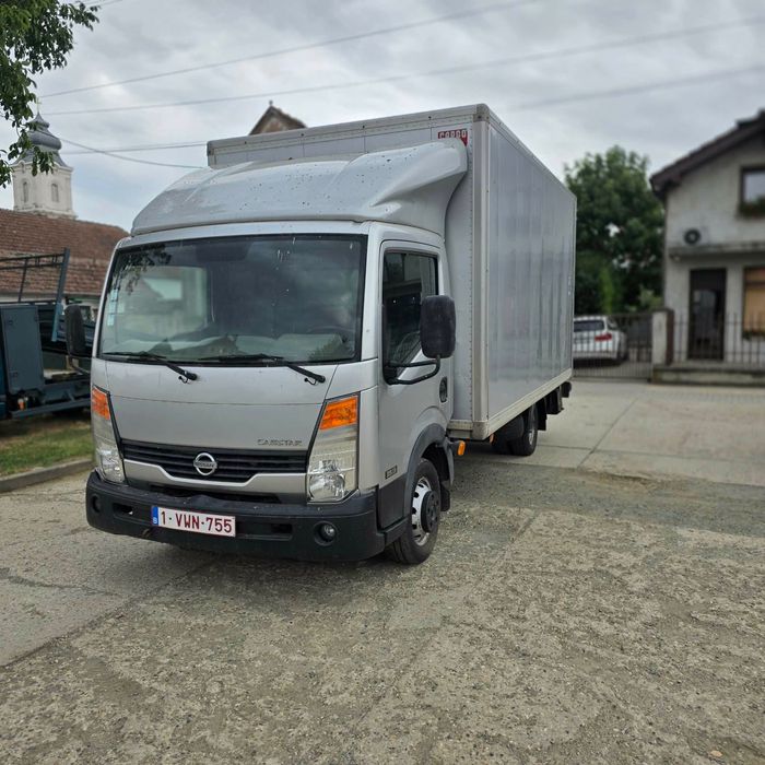 Nissan cabstar 35c13 iveco sprinter