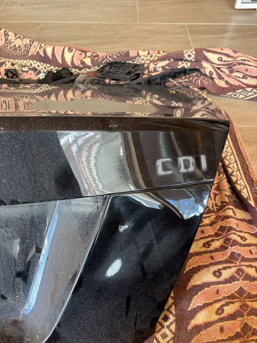Заден капак за w204 седан код на боя C197