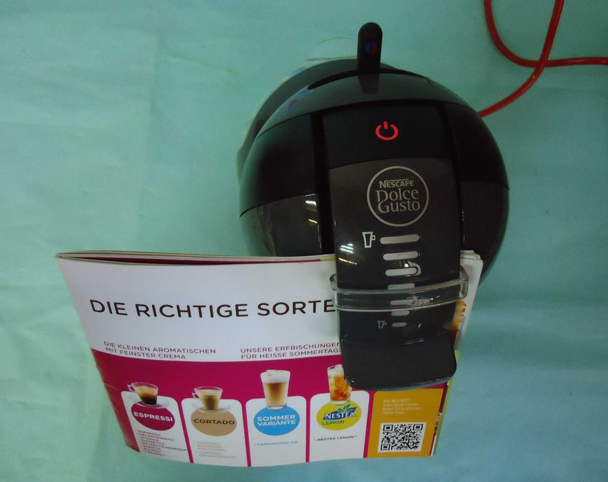 Кафемашина с гаранция 1 година Automat NESCAFÉ® за капсули Dolce Gusto Krups Mini Me.Gray Black