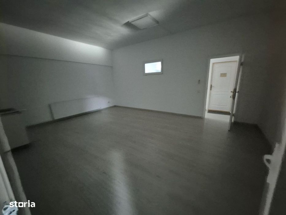 Spatiu birou 35 mp zona Broscarie