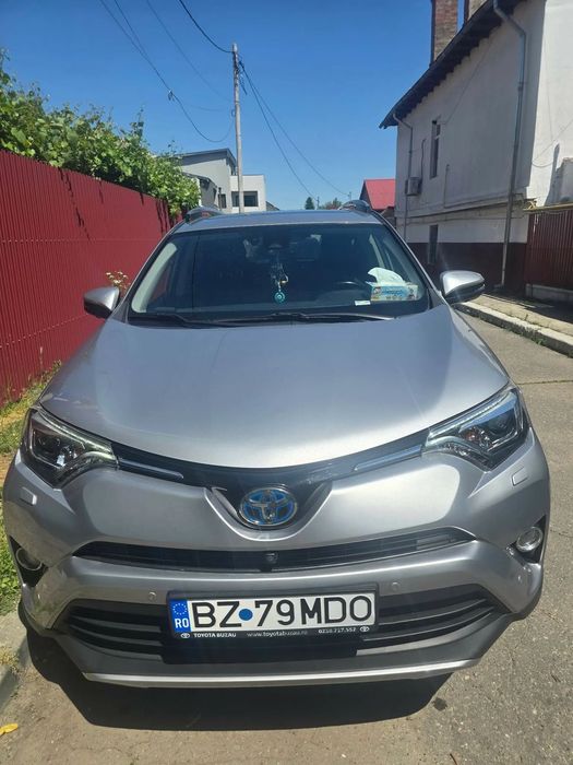 Toyota RAV4 Vand\ schimb cu Duster 1.5 dci automat plus diferenta. In garantie,