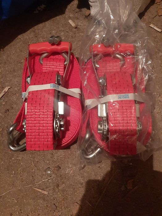 Колани с тресчотка