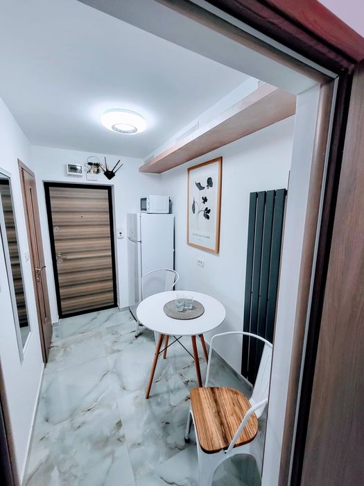 Apartament cu o camera de inchiriat