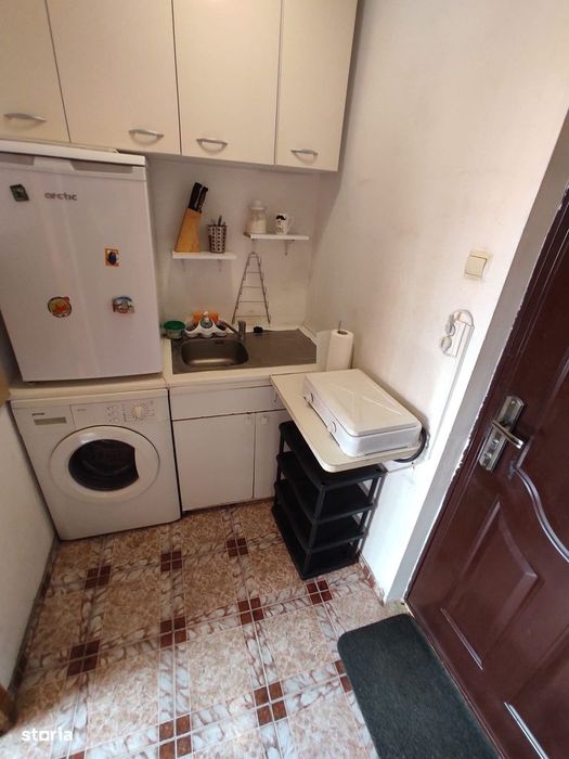 Garsoniera -Zona Complex Studentesc-Etaj 3-Ideala Pentru Investitie!