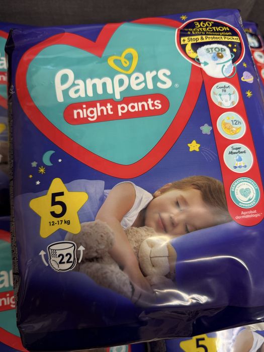Scutece chilotel de noapte Pampers Night Pants, Marimea 5, 12-17 kg, 22 buc, 5 pachete disponibile + 10 aleze cadou