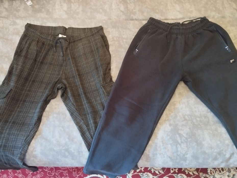 Продам мужские джинсы